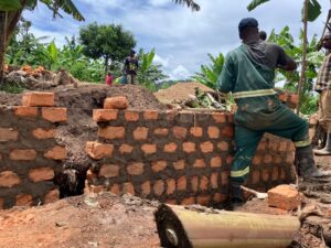 HopeKitchen Buhoma – der Bau hat begonnen